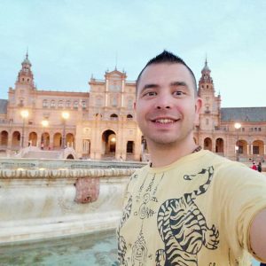 43003383_10217989929439157_896329253421842432_n