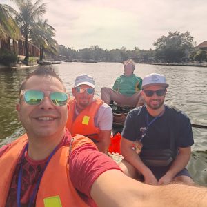 593113787_10241343329139554_1132765398534846132_n