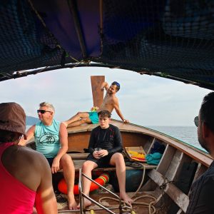 614655091_10241980186020578_7310077726883883887_n