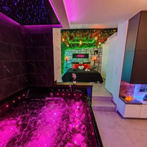 2ca8f7d5-2e0b-444d-94c2-9b58252e5917